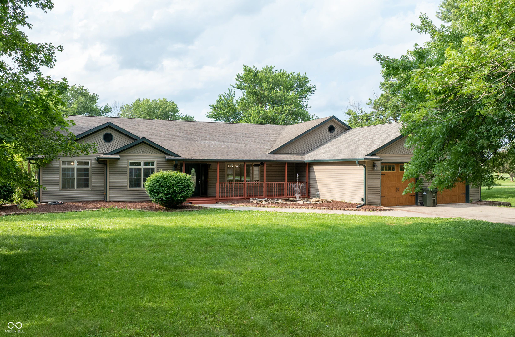 1602 Furry Road, Fountaintown