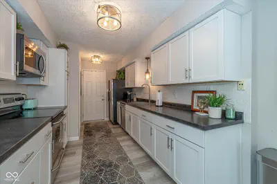 9303 Golden Oaks, Indianapolis - 7