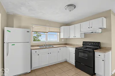 3733 Ireland Drive, Indianapolis - 6
