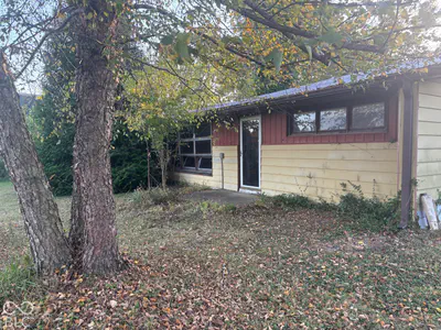 8370 State Road 39, Clayton