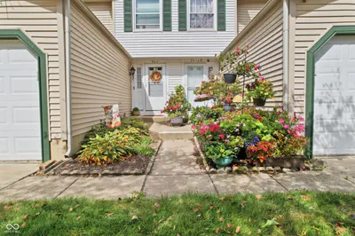 9412 Timber View Drive, Indianapolis - 2