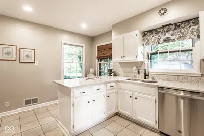 7508 N Meridian Street, Indianapolis - 10