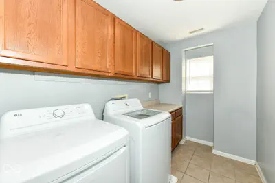 8030 Cole Wood Boulevard, Indianapolis - 30