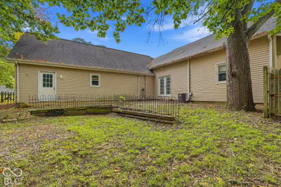 1519 W Wabash Avenue, Crawfordsville - 43