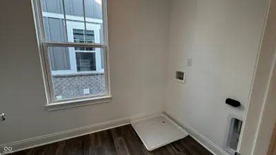 5743 750, McCordsville - 14