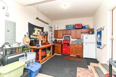 12085 Biddle Dr, Fishers - 45