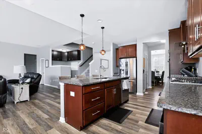 15648 Byrding Drive, Westfield - 16