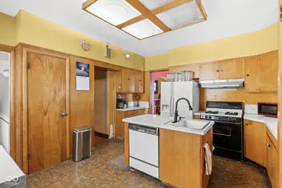 2619 Brookside Parkway South Drive, Indianapolis - 10