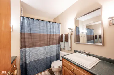 715 Homewood Drive, Carmel - 23