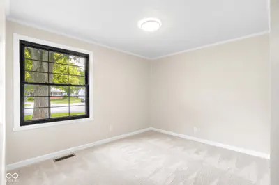 420 Redwood Drive, Seymour - 30