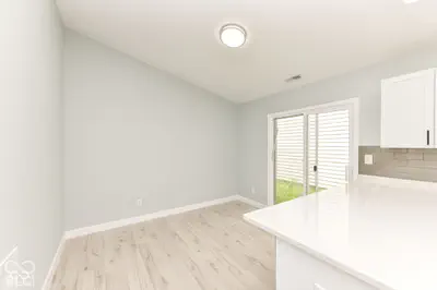 652 Meadows Edge Lane, Indianapolis - 8