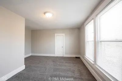 323 40th Street, Indianapolis - 25