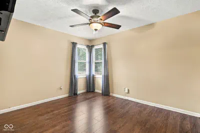 212 Olive Court, Rockville - 13
