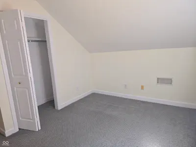 102-104 Walnut Street, Fairland - 33