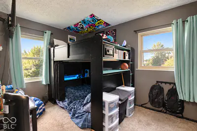 1021 Eastlawn Drive, Whiteland - 12