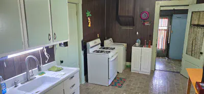 102 Jones St, Columbus - 11