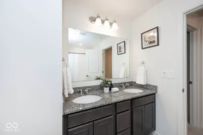 5252 Portman Drive, Noblesville - 34