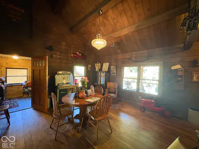 2532 County Road 900 Road, Cloverdale - 27
