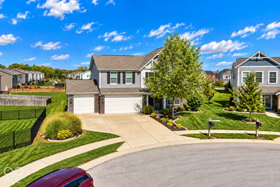 9802 Violet Circle, Indianapolis - 53