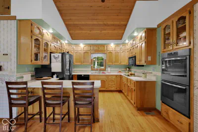 7620 Hall Road, Monrovia - 23