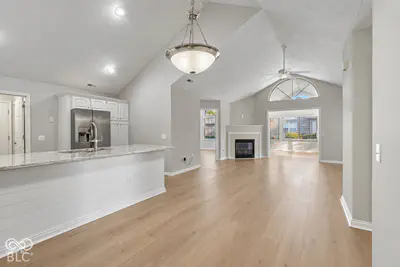 16613 Brownstone Court, Westfield - 6