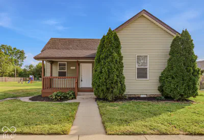 723 Oak Street, Seymour - 23