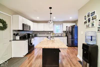4668 E Leeward Cove, Martinsville - 24