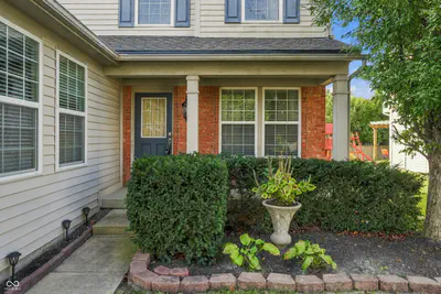 14023 Avalon Boulevard, Fishers - 4