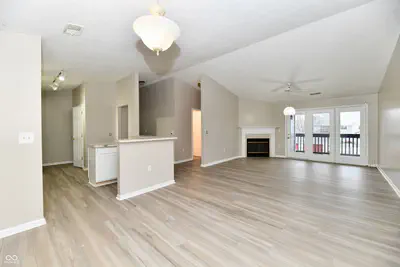 209 Faulkner Court, Carmel - 26