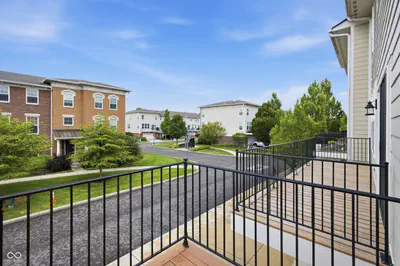 6338 Central Boulevard, Whitestown - 19