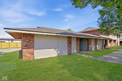 7020 - 7032 Twin Oaks Drive, Indianapolis - 16