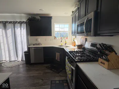 5335 Maywood Drive, Whitestown - 13