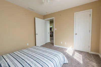 2230 Roaming Hills Drive, Richmond - 30