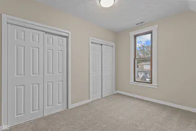 709 Main Street, Greentown - 34