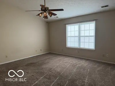1096 Bumblebee Way, Greenfield - 3