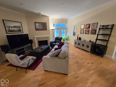355 Ohio Street, Indianapolis - 6