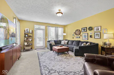 1381 Brookway Drive, Avon - 8
