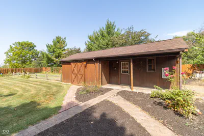 2460 Hickory Boulevard, Greenfield - 12