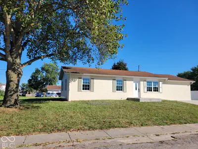 805 Holiday Drive, Seymour