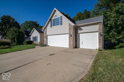 1142 Crestwood Drive, Greenwood - 3