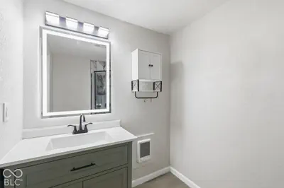 3018 Elmhurst Drive, Indianapolis - 18