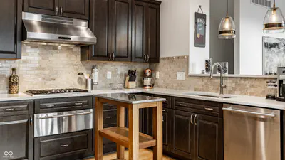 224 10th Street, Indianapolis - 18