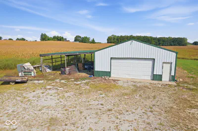 9653 200 Road, Flat Rock - 45