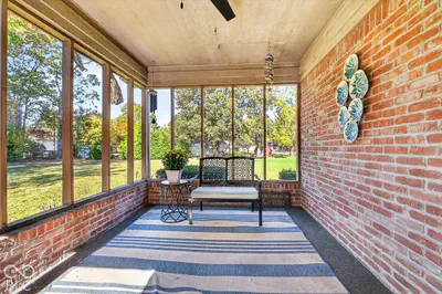 708 Caesar Court, Avon - 17
