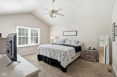 9801 Logan Lane, Fishers - 25