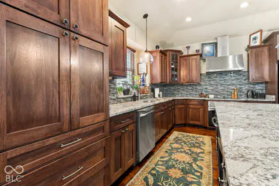 6736 W Stonegate Drive, Zionsville - 15