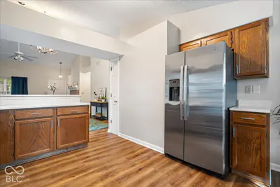 7475 Wood Court, Fishers - 16