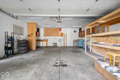 3227 Southport, Indianapolis - 32