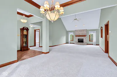 710 Willow Pointe South Drive, Plainfield - 9
