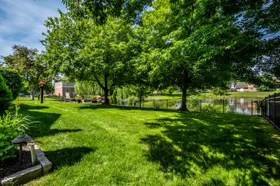 13890 Saben Court, Carmel - 39